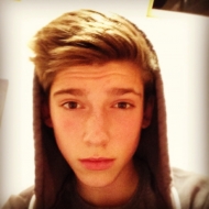 Profile picture of AlexAndrew
