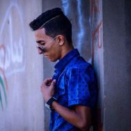 Profile picture of johny
